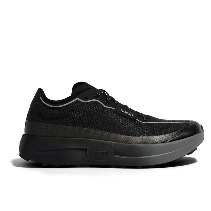 Norda 005 Stealth Black Men&