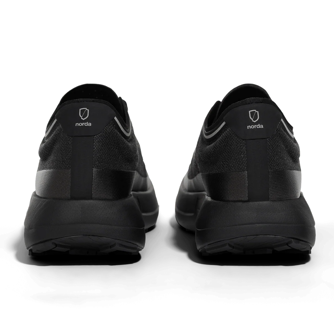Norda 005 Stealth Black Men&