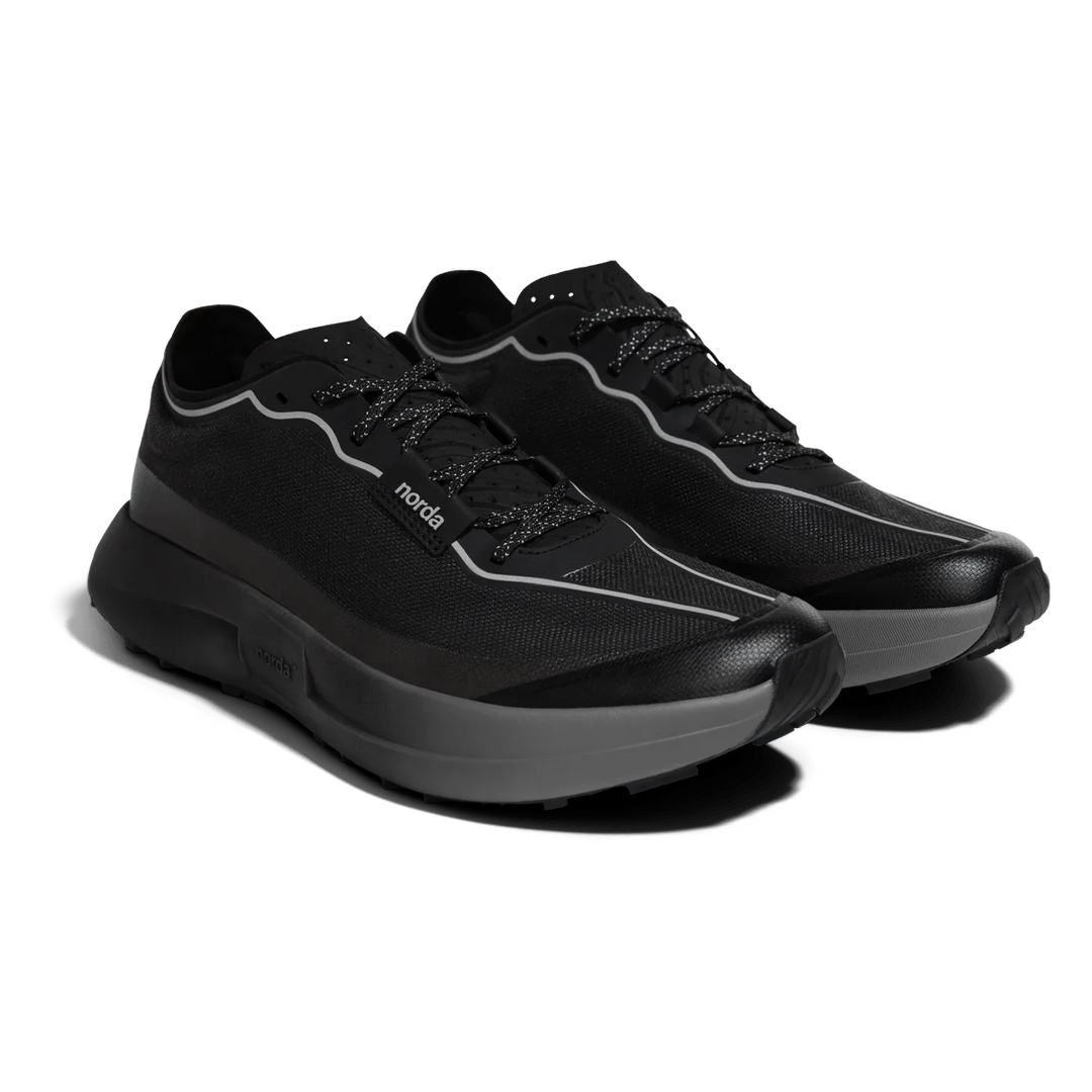 Norda 005 Stealth Black Men&
