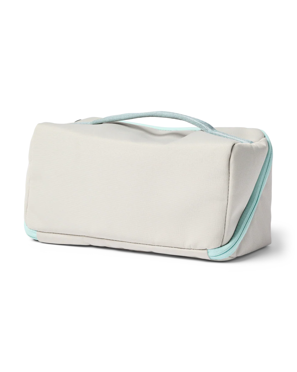 Cotopaxi Viaje Toiletry Kit