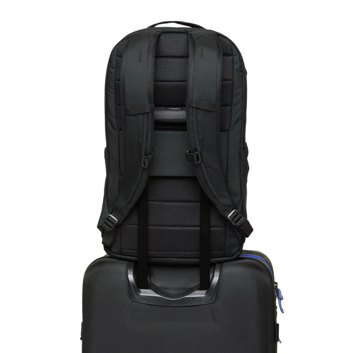 Cotopaxi Allpa 26L Daypack