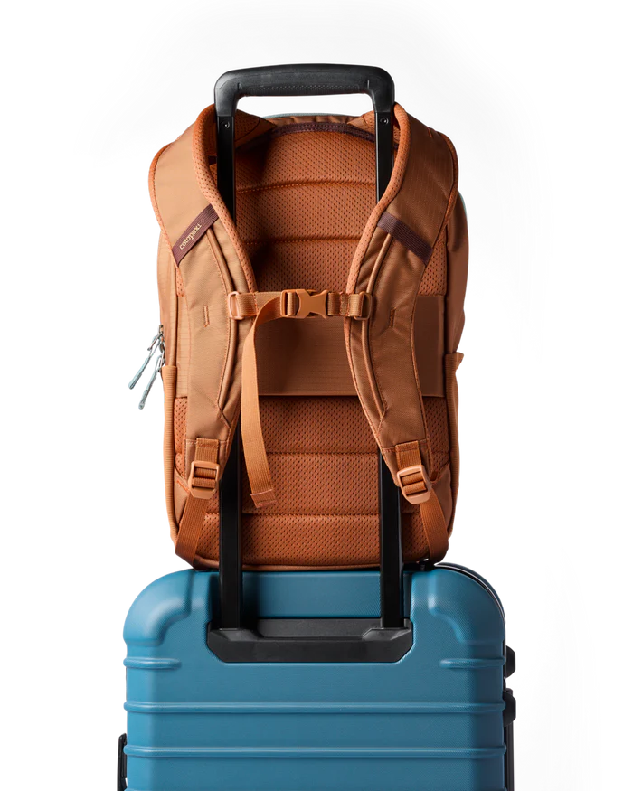 Cotopaxi Allpa 18L Daypack