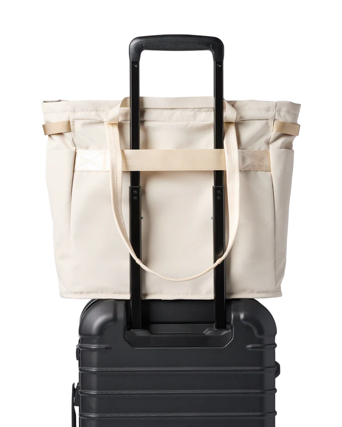 Cotopaxi Mente 22L Tote Bag