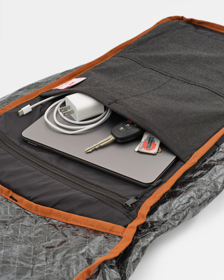 Pa'lante V2 Pack w/Pad & Sleeve