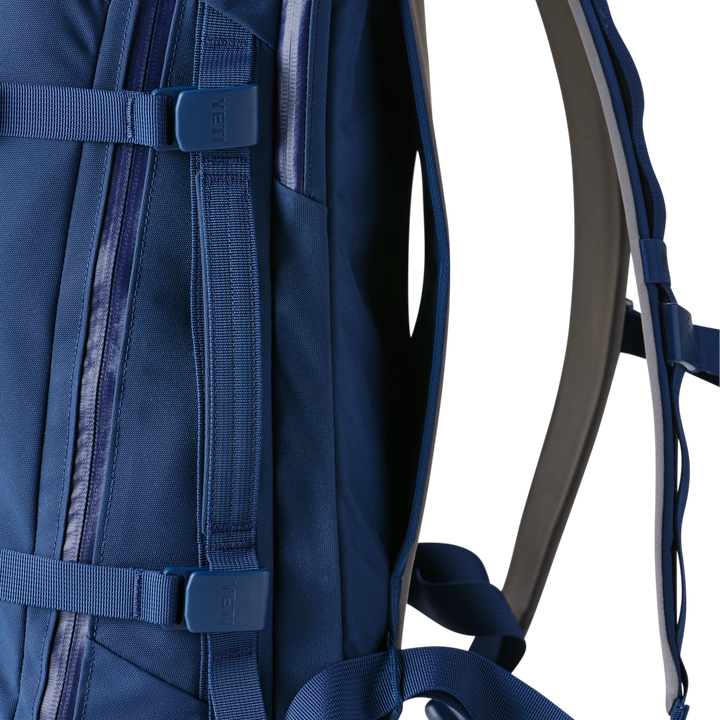 YETI Crossroads 27L Daypack