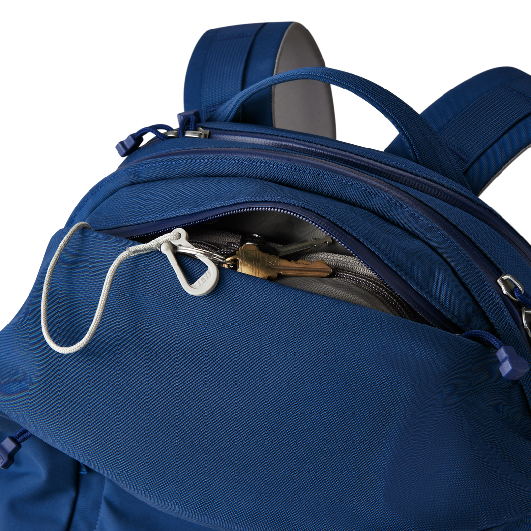 YETI Crossroads 27L Daypack