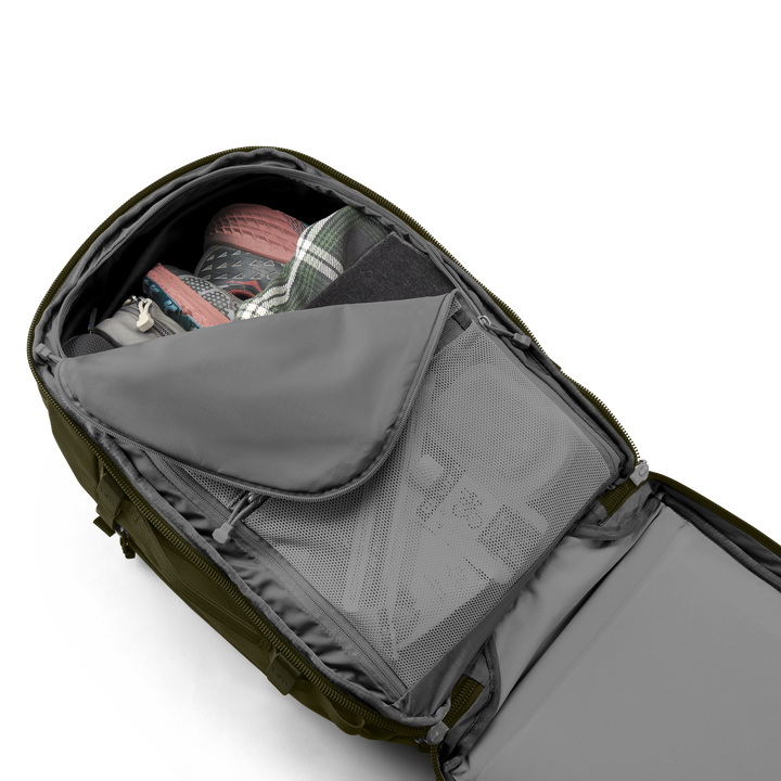 YETI Crossroads 35L Daypack
