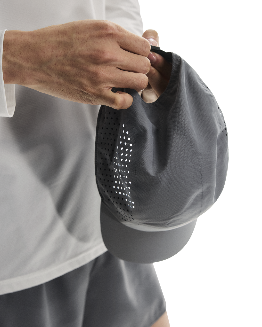 On Lightweight Cap