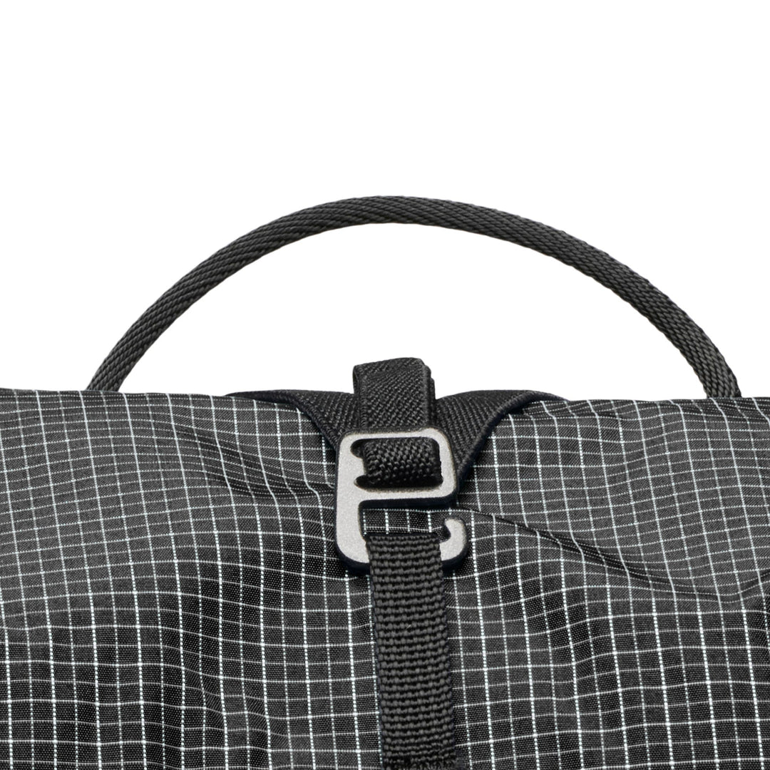 Distance 15 Backpack Women's