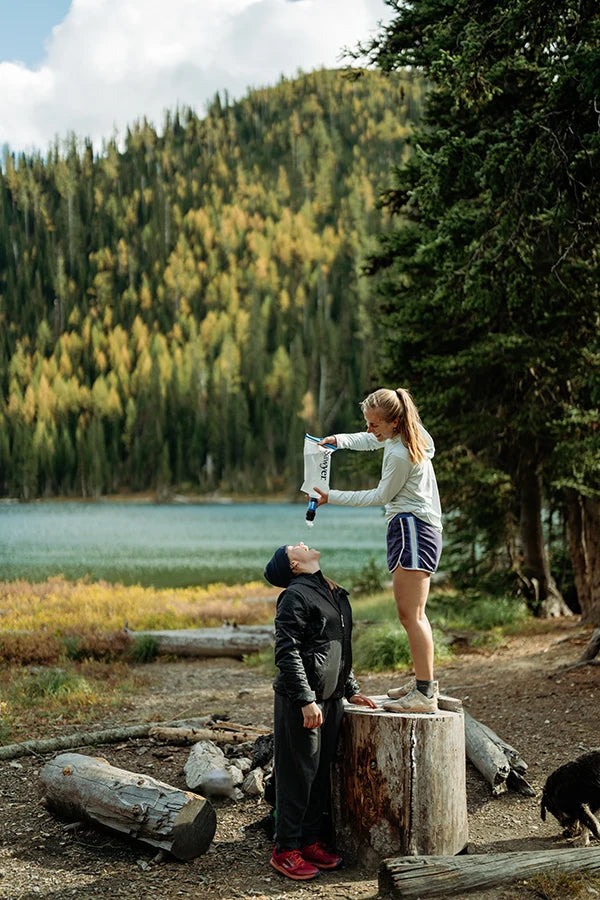 Sawyer Squeeze Water Filtration System w/ Cnoc Premium 2L Bladder