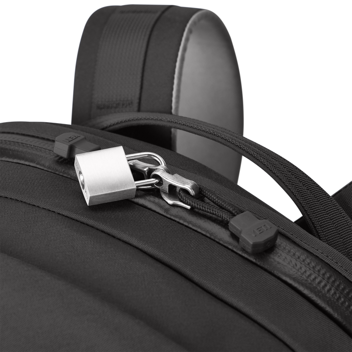 YETI Crossroads 35L Daypack