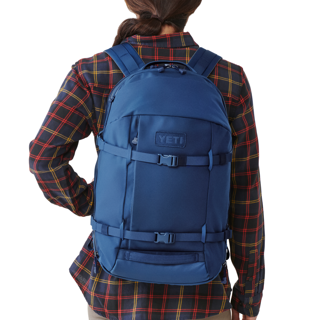 YETI Crossroads 27L Daypack