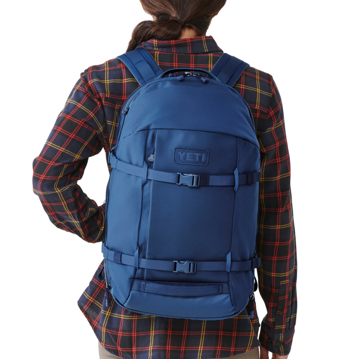 YETI Crossroads 27L Daypack