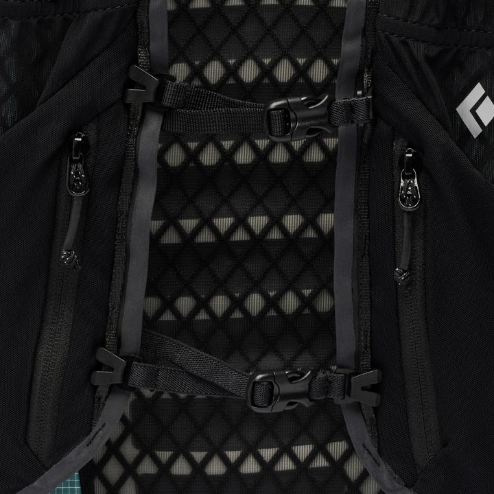 Distance 22 Backpack Women's