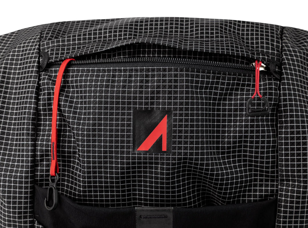 UltrAspire Epic XT V3 Fastpack 35L