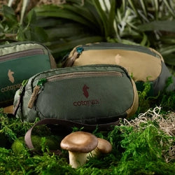 Cotopaxi Kapai 1.5L Hip Pack Del Dia Earth