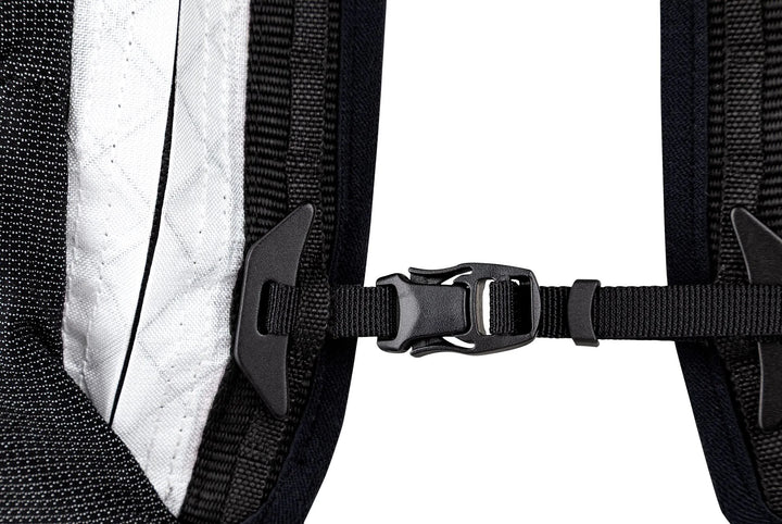 UltrAspire Purist Fastpack 22L