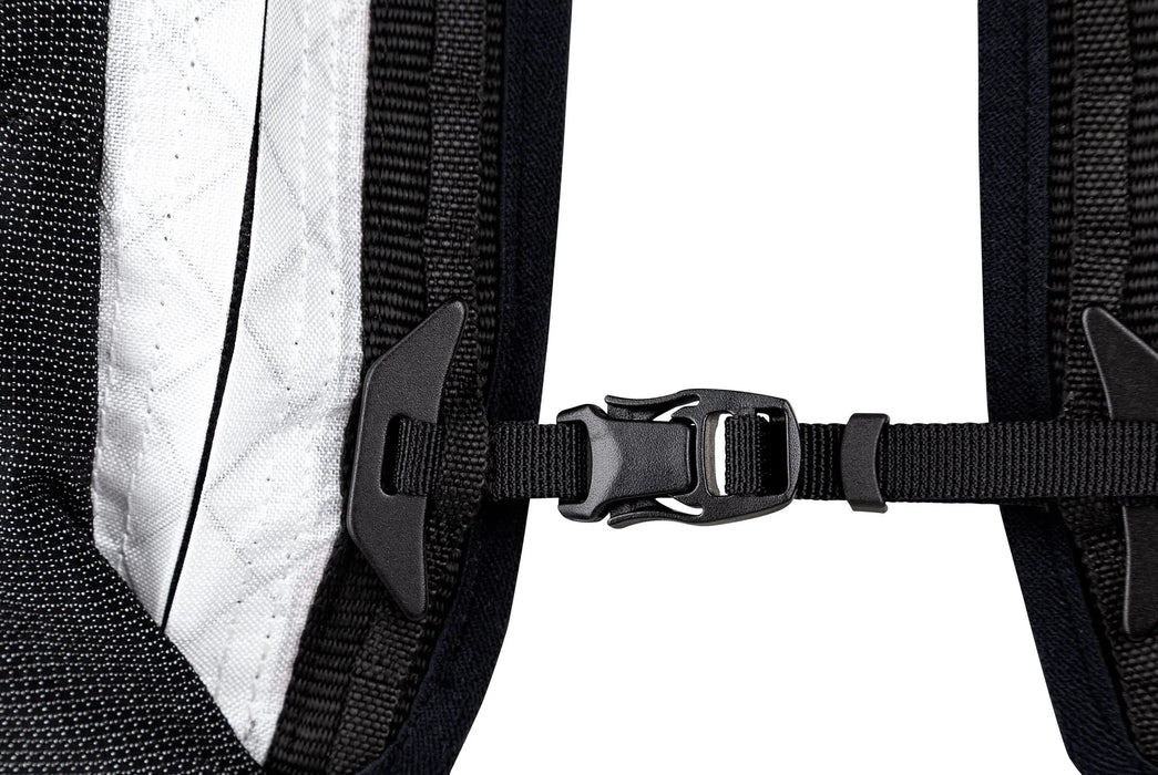 UltrAspire Purist Fastpack 22L