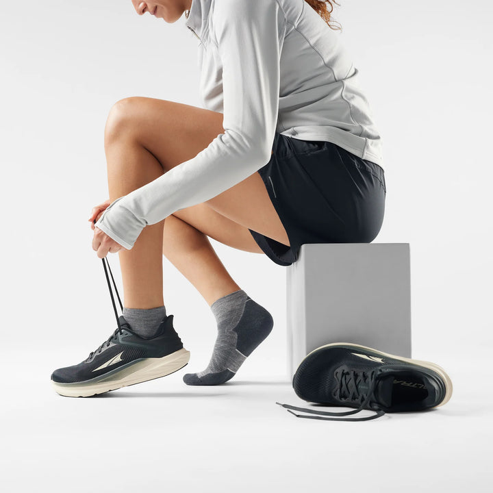 Smartwool Run Targeted Cushion Ankle Socks Men's