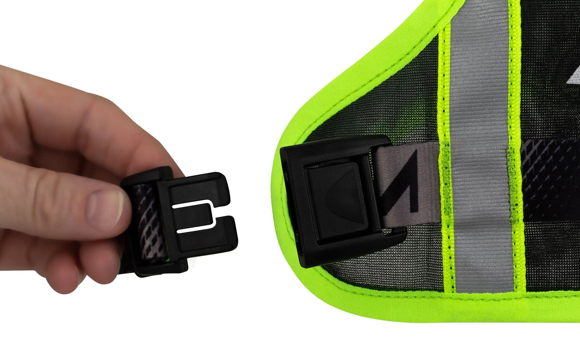 UltrAspire Neon Reflective Vest 0.5L