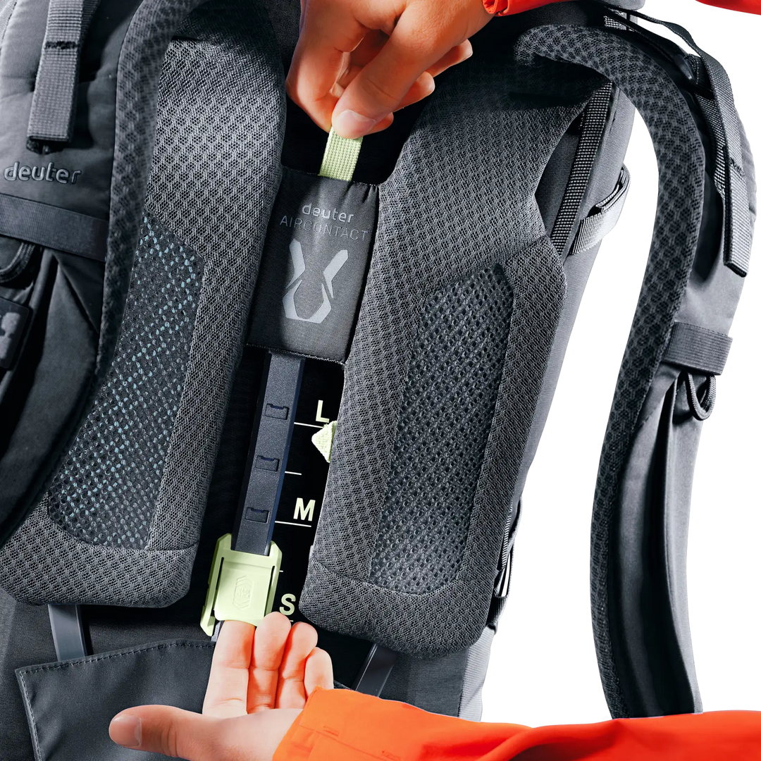 Deuter Aircontact Core 70+10 Hiking Pack (Men&