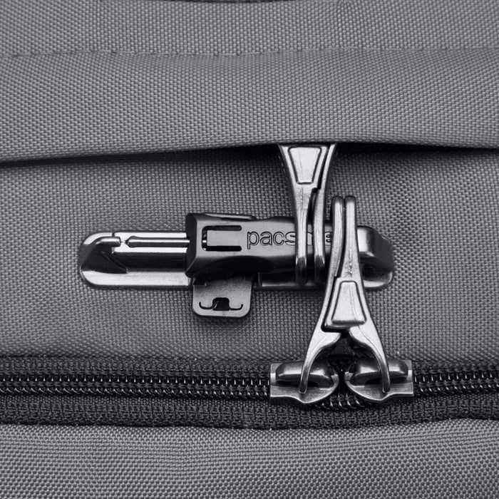 Vibe 25L Backpack