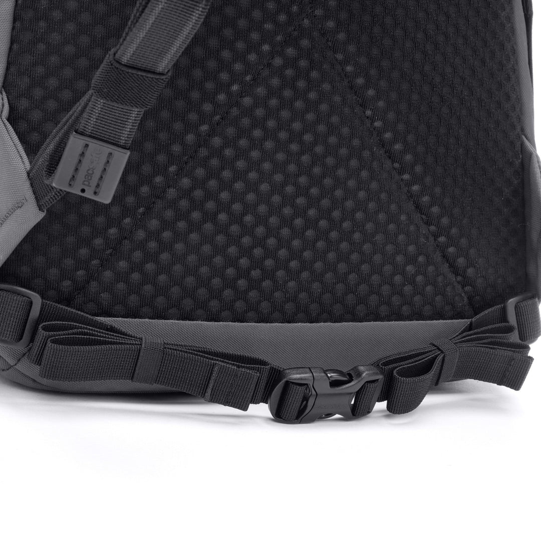 Vibe 25L Backpack