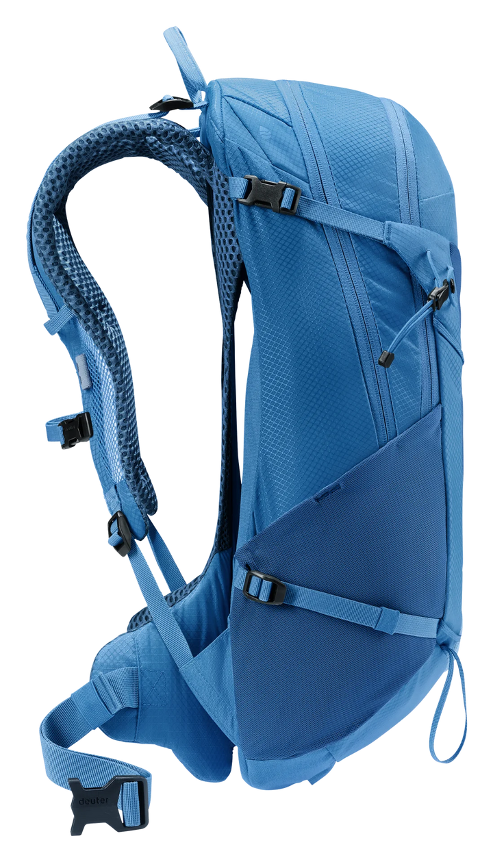Deuter Futura 23 Day Hiking Pack Men's