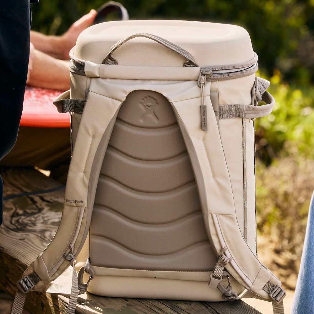 Hydro Flask Carryout Backpack 22L
