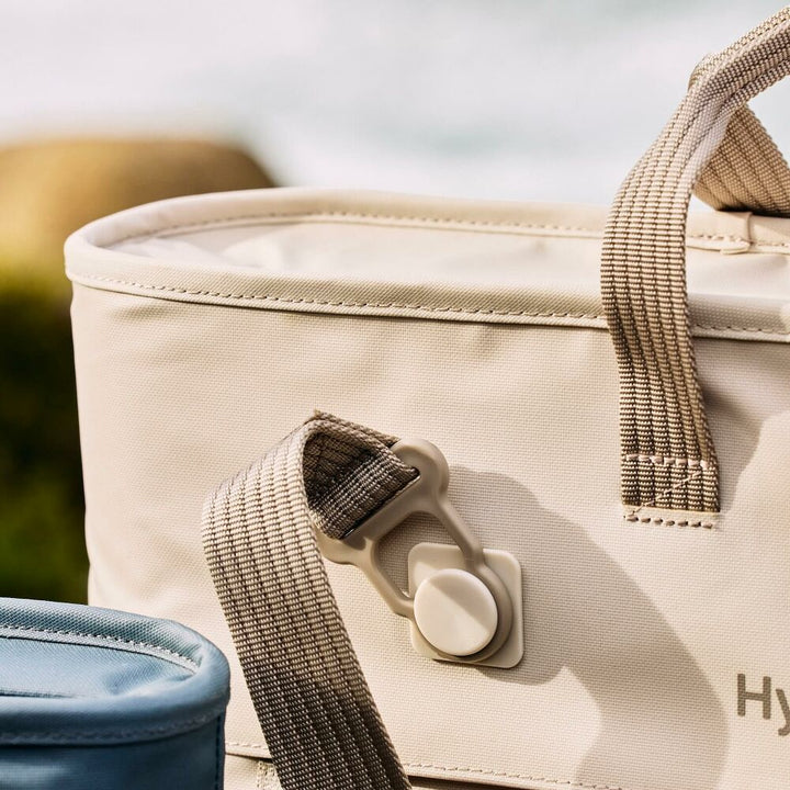 Hydro Flask Carryout Tote 20L