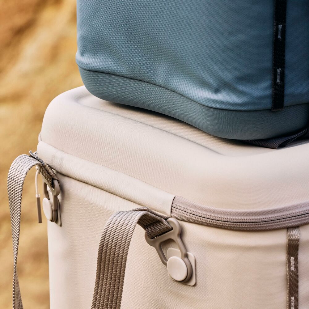 Hydro Flask Carryout Cooler 15L