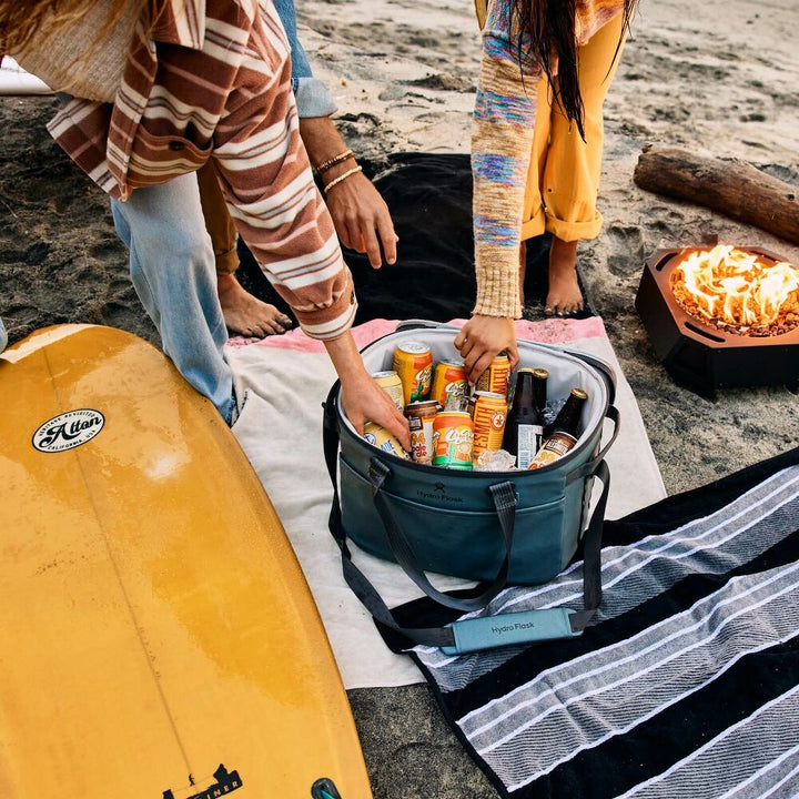 Hydro Flask Carryout Cooler 30L