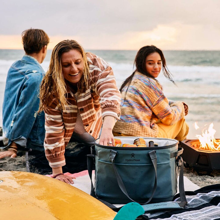 Hydro Flask Carryout Cooler 30L