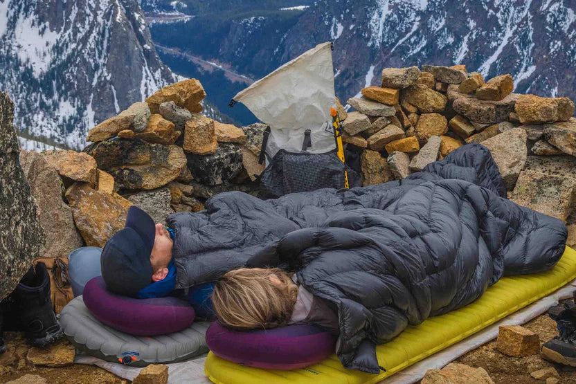 Hyperlite Mountain Gear 40F/4C Ultralight Quilt