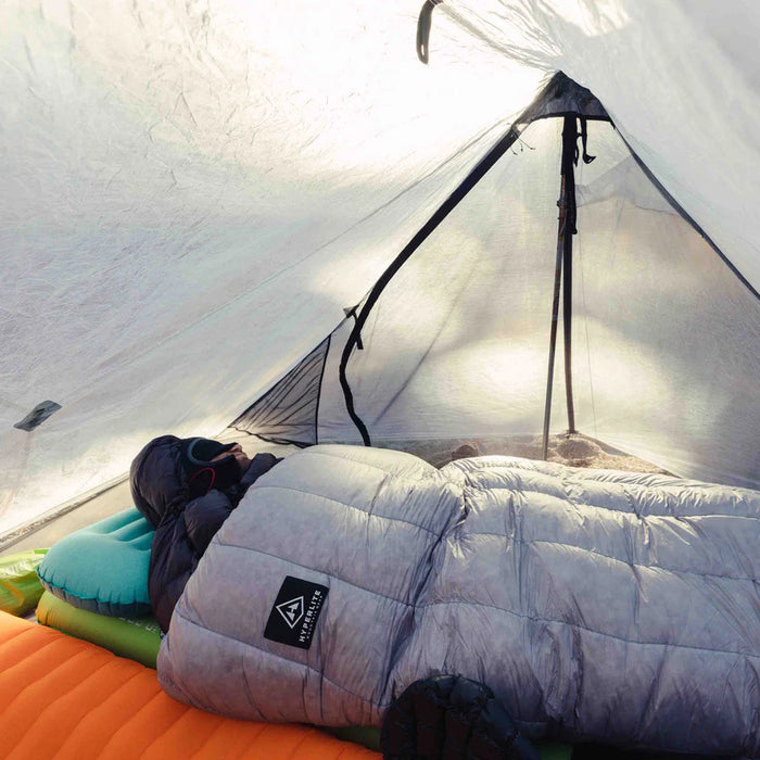 Hyperlite Mountain Gear 20F Ultralight Quilt
