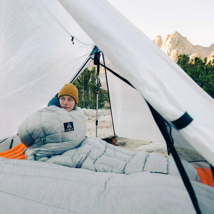 Hyperlite Mountain Gear 20F Ultralight Quilt